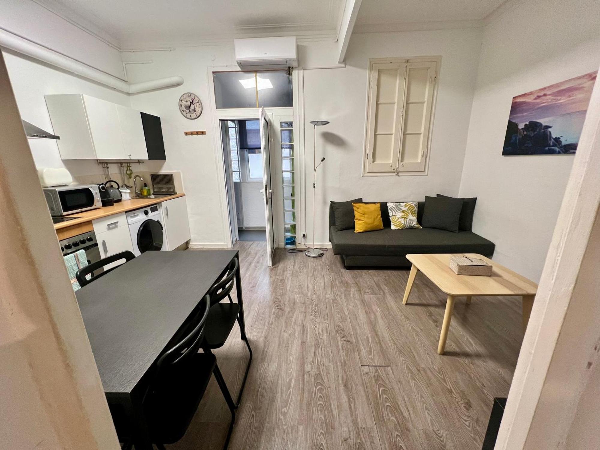 Poble Sec. Excelente Ubicacion Cerca De La Playa Y De Ramblas Apartament